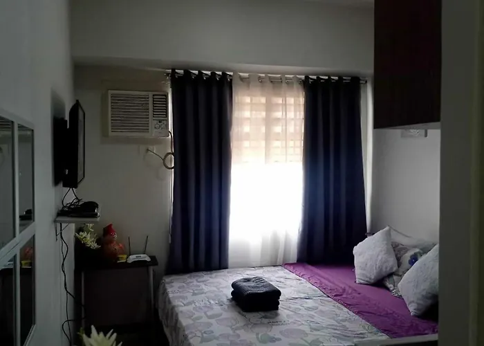 Apartment Urban Deca Tower At Mandaluyong